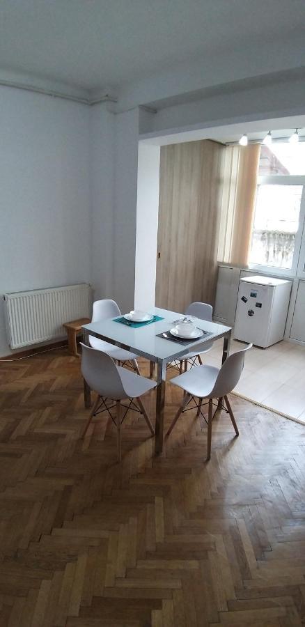 Domum George Enescu Apartment บูคาเรสต์ ภายนอก รูปภาพ
